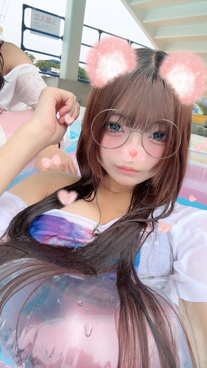 _icufs's tweet photo. 今年初めて夏らしいことを昨日しました数億年ぶりのプールは楽しかったです素敵な夏でした2026年の夏対ありでした https://t.co/EDEG1l2JX7