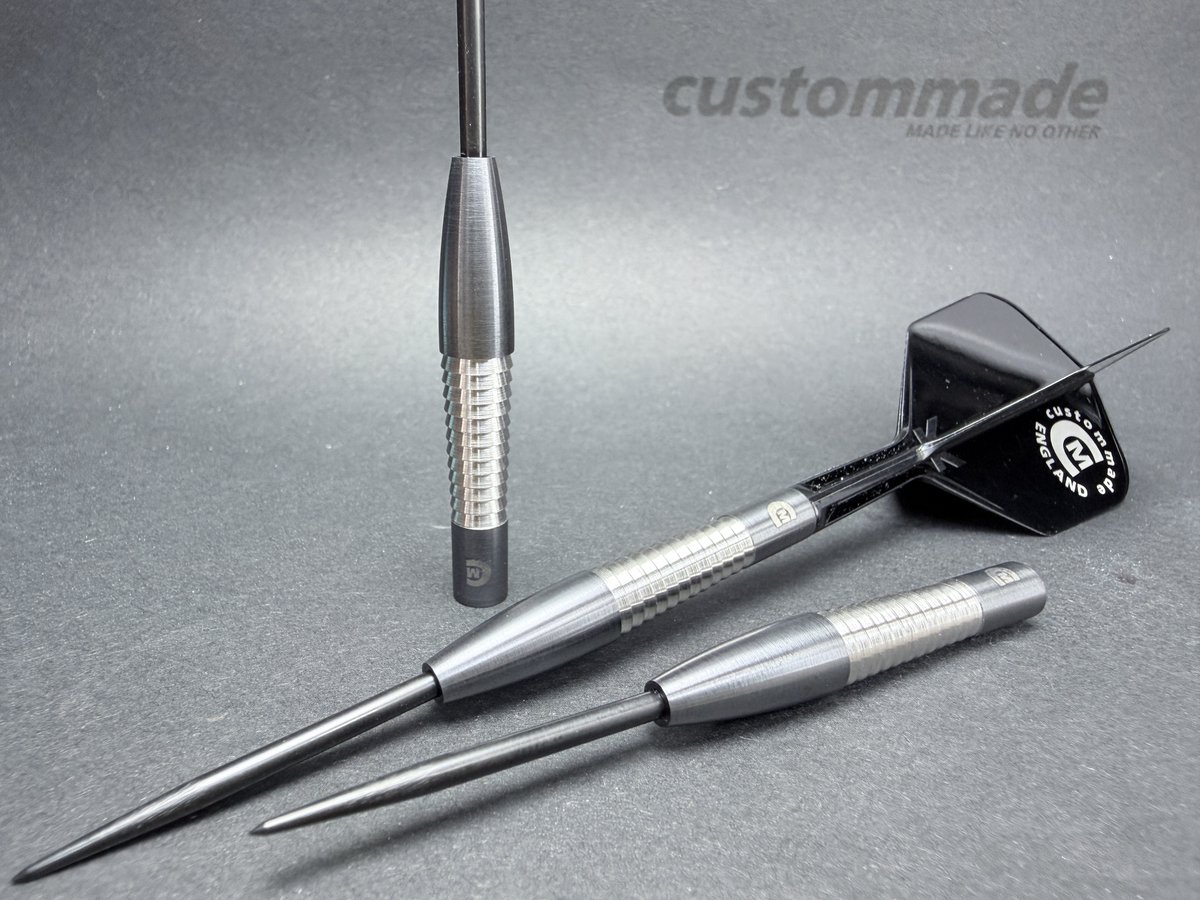 CustomMadeDarts's tweet photo. 22g - 7.20mm Dia x 45.00mm Long
Grip - 1.5 Shark
#darts #custommadedarts #madelikenoother #custommade #customdarts #custombarrel #customdart #bespoke #beunique #beinspired #madeinbritain π¬π§
https://t.co/9rquGnRph2 https://t.co/11ZW9uRekB