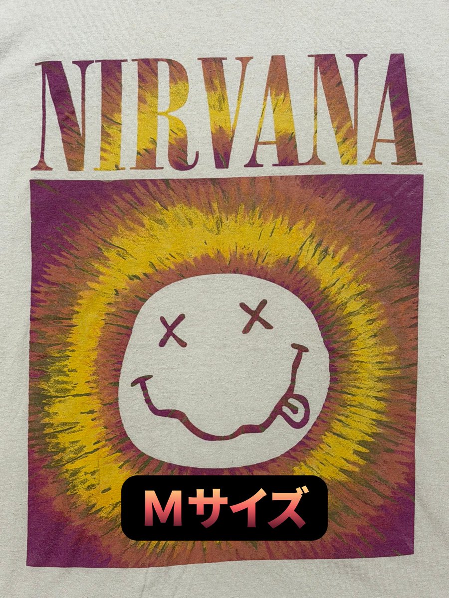 from_lee_furugi's tweet photo. ニルヴァーナ スマイルＴシャツ
古着ならではの使用感はございますが 目立つダメージや汚れもなく プリントもキレイです！
気になる方は プロフィールのショップリンクから ぜひお立ち寄りください！
#FromLEE
#ニルヴァーナ
#古着屋 https://t.co/AdVGtsXaqI