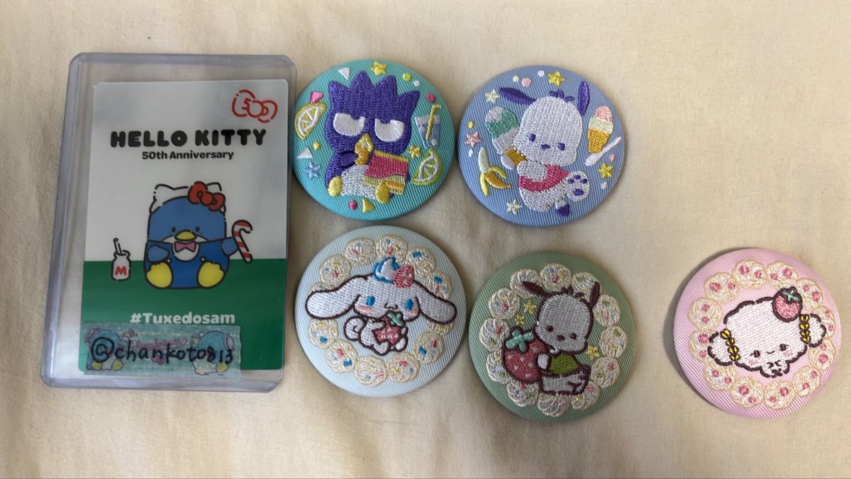 chankoto813's tweet photo. サンリオ刺繍缶バッジ

譲:画像1枚目

求:画像2枚目3枚目他タキシードサム刺繍缶バッジ
郵送にて取引希望です。
#サンリオ刺繍缶バッジ https://t.co/3uzX0wV2lZ