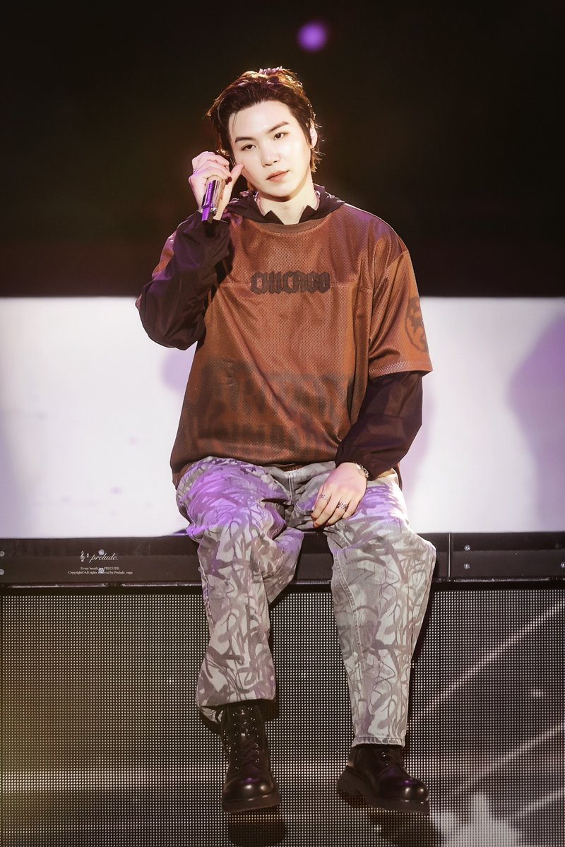 Prelude_suga's tweet photo. 260828 HD

#SUGA #YOONGI #AgustD #BTS 
#슈가 #민윤기 #방탄소년단 
#BTS_WORLDTOUR_ARIRANG_CHICAGO https://t.co/DqZ6cKlL6q