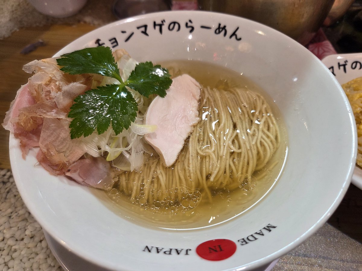 bomber_idrw's tweet photo. チョンマゲのらーめんは塩のほうが美味しい気がする。 https://t.co/fuYH6Ku9Of