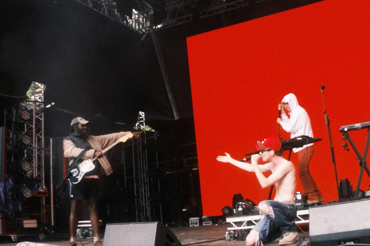 MackeeperUpdate's tweet photo. @Smackeeper performing at RALLY, the music festival with line up curated by Dev Hynes.

📸 Andrew Briggs https://t.co/HATmbbRSkM