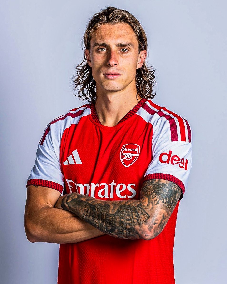PatrickTimmons1's tweet photo. 3 games

3 clean sheets 

3 G/A

Insane. https://t.co/SdpkIC4kXU