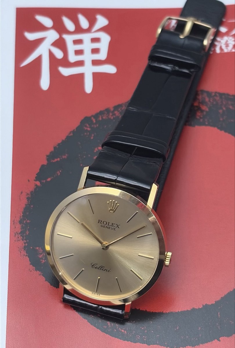Shellman_Ginza's tweet photo. Pure classic sophistication.
Now in stock: 1990s ROLEX Cellini with a beautiful champagne dial and 18KYG case.
• Ref. 4112 / Cal. 1601
• 18K Yellow Gold
Available now. DM for more details!
#Rolex #RolexCellini #DressWatch https://t.co/oSC6jioaVT