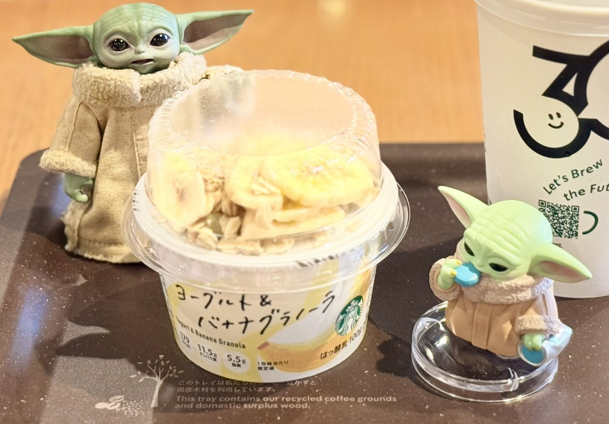 padparadscha629's tweet photo. 【今日はいつもの方の通院日】

今日もまだ『脂質』抑えめ
だから外食もﾁｬぴが
提案してくれたお蕎麦と
渋めwのお昼ご飯🥢
時間が余裕あったから
スタバに行ってこっちも
脂質控えめで選んだけど
酸味が強くて私の好みじゃ
なくて…早く普通の生活に
戻りたいよぉ～🥺

#ちっさな不思議の国 https://t.co/PcnoHDEtwn