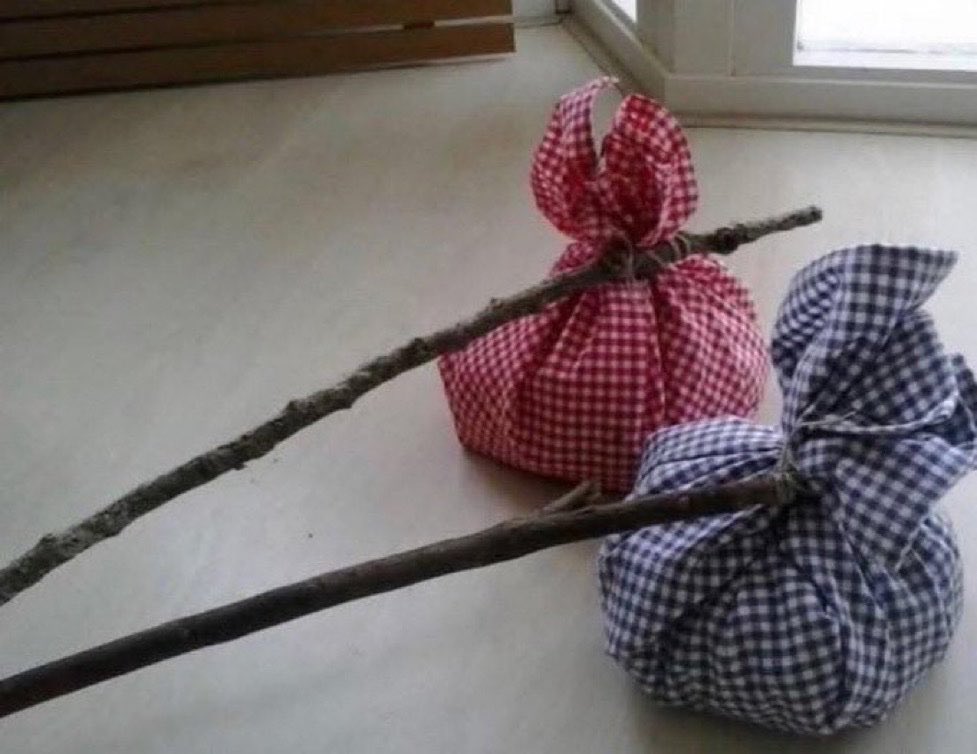 jokeshuub's tweet photo. You see me as a normal person, but when I was little, I wanted to run away from home with one of these. https://t.co/kXqkR1nJRO