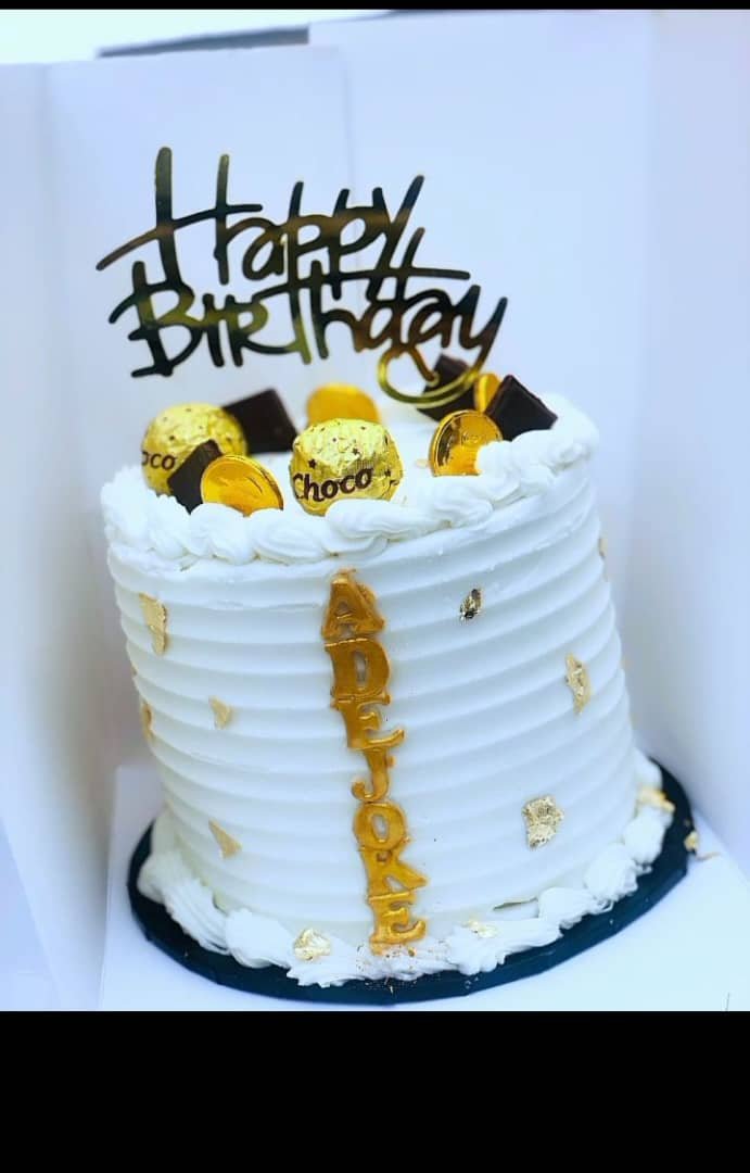 Zainab_babs's tweet photo. I make cakes, cupcakes, chin chin, and other treats for birthdays, celebrations, gifts, and special moments.

Whatever the occasion, Zainny Cakes 'N' Cookery adds a touch of sweetness.

📍Ilorin, Kwara State

Send a DM to order or make enquiry 

https://t.co/7yqKi78UgP https://t.co/ES5pUR4kBE