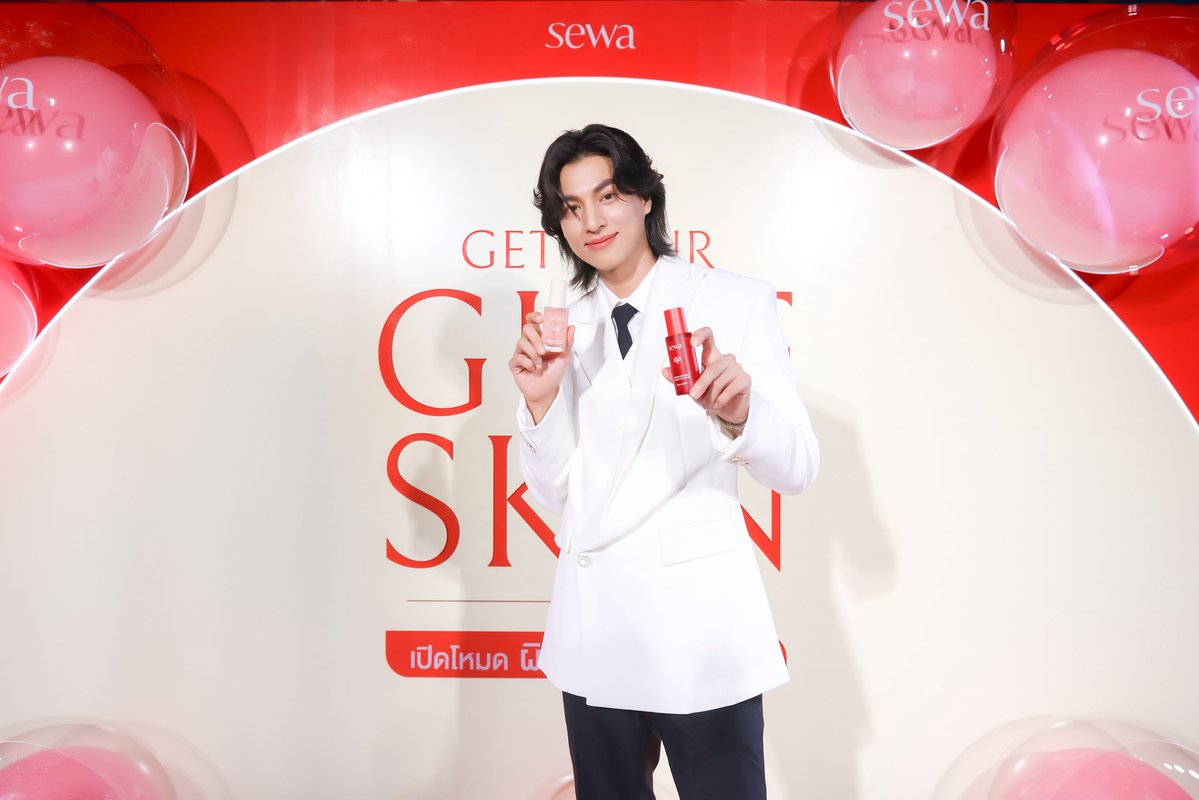 tb_entofficial's tweet photo. กลัฟร่วมสร้างค่ำคืนสุดพิเศษใน Meet &amp; Love Your Skin with Sewa

@gulfkanawut 
#SewaXGulf #GetYourGulfSkin #GulfKanawut https://t.co/Nl5SbixlBR