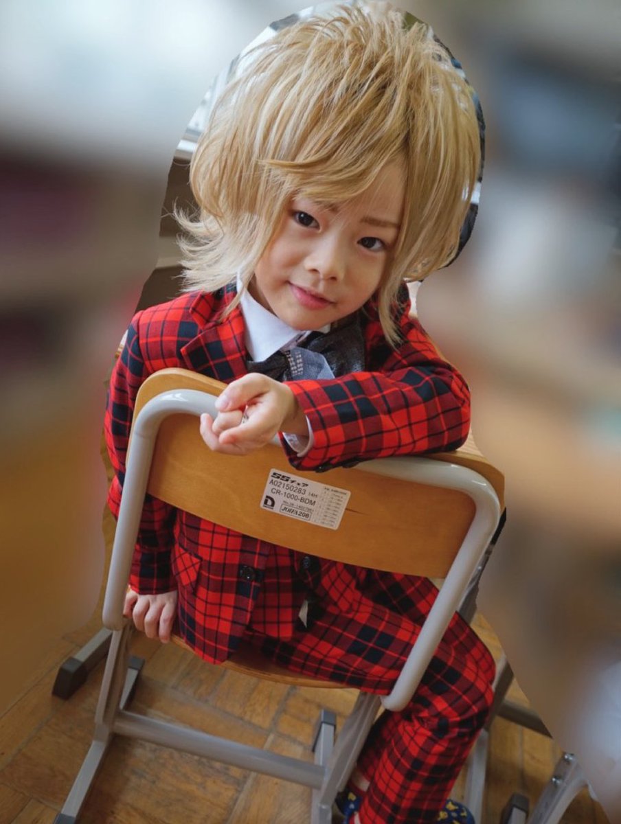 ytranking's tweet photo. かつて「小学生ホスト」として話題になった琉ちゃろが18歳に

▼記事
https://t.co/xqK9p2YJpi

・31日の動画で成人になったことを報告
・現在は黒髪にメガネ姿の高校3年生で、受験勉強の日々
・最近は空を見上げるのが楽しいと語った https://t.co/jFwYGiidH0