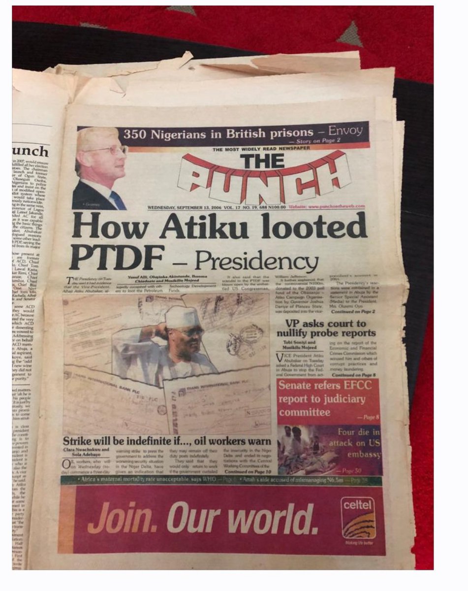 Sweibok415266's tweet photo. @atiku You are in no way better than Tinubu. You will be worse than Tinubu. Birds of the same feather https://t.co/Y6wPj4AW1f