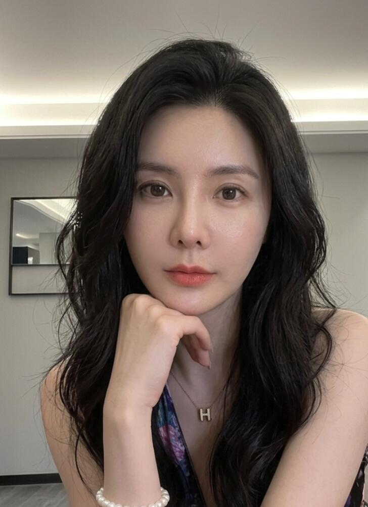 sa__914's tweet photo. 第一次来X，这上面有真人吗？ https://t.co/FaBD0ijlXX