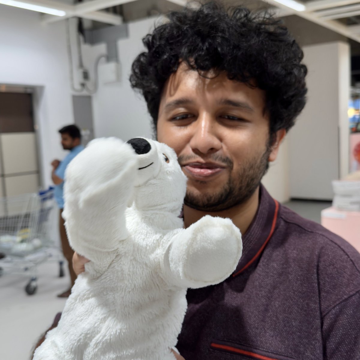 yesvenks's tweet photo. If you’re not in Chennai or even if you are and still don’t want to come, just do us a favour by sharing the show with your friends or even enemies, we welcome all! https://t.co/P13C9sReQI