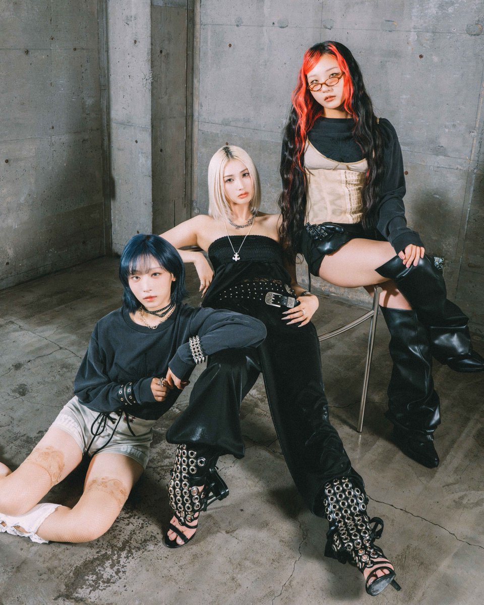 HANA 1st TOUR Born to Bloom 4点セット HANA on X: 