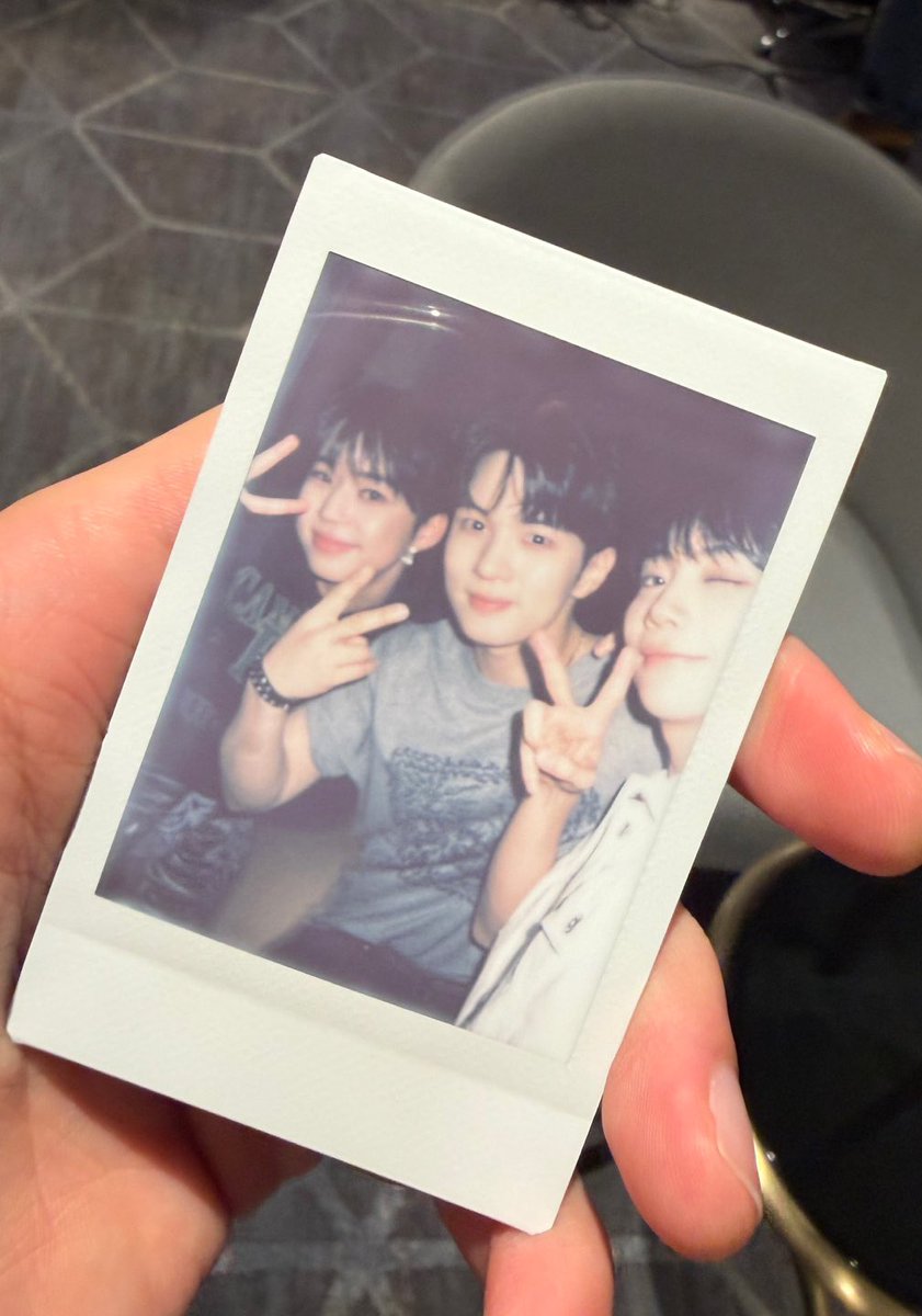 HFU_official tweet picture