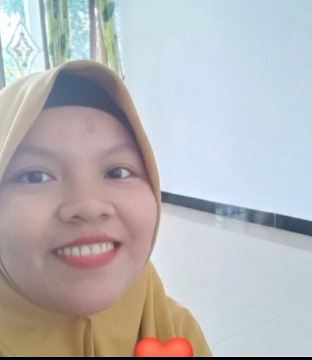 QisyaWeh's tweet photo. Huh https://t.co/rfEu7OmuXY