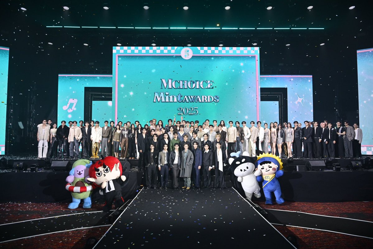 ALLNewsEXPRESS1's tweet photo. เตรียมตัวให้พร้อม! Mchoice & Mint Awards 2026 อีเวนท์และการประกาศรางวัลแห่งปีที่ทุกคนรอคอย

#MintAwards2026 #MintMagTH
#MchoiceTH

“Mchoice & Mint Awards 2026” อีเวนท์และการประกาศรางวัลแห่งปีที่ทุกคนรอคอย พร้อมร่วมฉลองครบรอบ 6 ปี Mint Magazine กับ “Mint Awards 2026” การประกาศรางวัลที่มอบให้กับศิลปินดาราและผลงานสุดฮอตแห่งปี อัดแน่นด้วยโชว์สุดเซอร์ไพรส์ แฟชั่นโชว์จากแบรนด์ชั้นนำ พร้อมทัพศิลปินตัวท็อปมากมายที่มาร่วมเดินพรม ณ ICON HALL ชั้น 7 ICONSIAM

นับถอยหลัง... เตรียมลุ้นการประกาศผล MINT AWARDS 2026 พบกับ 3 สาขารางวัลที่สุดแห่งปีจาก Mint Awards 2026 ที่คุณเป็นคนตัดสิน! โดยในปีนี้เปิดให้โหวตตั้งแต่วัน 28 – 30 สิงหาคม 2569 ผ่านทาง https://t.co/sj7ItmIacM เท่านั้น (โหวตฟรี ไม่มีค่าใช้จ่าย) ซึ่งประกอบไปด้วยรางวัล

-BEST COVER OF THE YEAR 
โหวตให้กับที่สุดของปก Mint Magazine ที่คุณชื่นชอบในรอบ 1 ปีที่ผ่านมา 

-BEST DIGITAL COVER OF THE YEAR
โหวตให้กับที่สุดของปกดิจิตอล Mint Magazine ที่คุณชื่นชอบในรอบ 1 ปีที่ผ่านมา 

-ROOKIE OF THE YEAR
โหวตให้กับที่สุดของดาวรุ่งน้องใหม่แห่งปี 2026 

และประเภทรางวัล Mint Choice ที่ตัดสินโดยกองบรรณาธิการของ Mint Magazine อีกด้วย ดังนี้

-INSPIRATION AWARD 
-FASHION INSPIRATION AWARD
-ENTERTAINMENT PROGRAM OF THE YEAR
-BREAKTHROUGH CAST OF THE YEAR 
-PHENOMENON OF THE YEAR 

พิเศษ! พบกับดาราและนักแสดงที่จะมาร่วมเติมสีสันในวันงาน นำโดย ซี-พฤกษ์ พานิช, นุนิว-ชวรินทร์ เพริศพิริยะวงศ์, ตี๋ตี๋-วันพิชิต นิมิตภาคภูมิ, ป๋อ-ศุภการ จิรโชติกุล, ดัง-ณัฎฐ์ฐชัย บุญประเสริฐ, จูเนียร์-ปณชัย ศรีอาริยะรุ่งเรือง, มาร์ค-จิรันธนิน ตรัยรัตนยนต์, ตู-ต้นตะวัน ตันติเวชกุล, เพิร์ธ-ธนพนธ์ สุขุมพันธนาสาร, แซนต้า-พงศภัค อุดมโภชน์, เอมี่-ทสร กลิ่นเนียม, บอนนี่-ภัทราภัสร์ โบรัชตะสุวรรณ์, แจน-พลอยชมพู ศุภทรัพย์, จิงจิง-ปริยพิชญ์ ยู, ลีน่า-ลลินา ชูเอ็ทท์, หมิว-ณัชชา เตชะมงคลาภิวัฒน์, อุ้ม-อิษยา ฮอสุวรรณ, แบม-สราลี ประสิทธิ์ดำรง, แม็กกี้-รชต พิเชฐโชติ, วง BUS, วง PROXIE,  วง CIR*CRL, วง CLO’VER, วง FAVIQ ฯลฯ

และสายช้อปห้ามพลาด! Mchoice’s Market ที่รวบรวมแบรนด์สินค้าจากเหล่าศิลปินและนักแสดง และบูทกิจกรรมสุดฟินจากสปอนเซอร์ นอกจากนี้ยังมีโชว์คอลแลบสุดเซอร์ไพรส์ และตื่นตาไปกับแฟชั่นโชว์จากแบรนด์ชั้นนำ ที่ขนทัพนายแบบนางแบบมาแบบจัดเต็ม 

แล้วมาพบกับการประกาศรางวัล “Mint Awards 2026” ได้ที่งาน Mchoice & Mint Awards 2026 ในวันเสาร์ที่ 12 กันยายน 2569 ณ ICONSIAM HALL, ICONSIAM