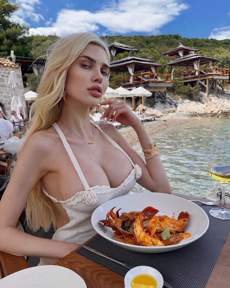 denisedameoff's tweet photo. 🦞😋 https://t.co/7UZgNp5Ptb