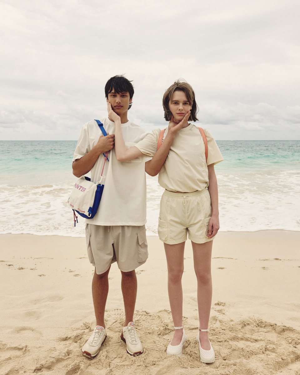 CarmeloChilo's tweet photo. Summer with HUNTER

Embrace summer lightly and express your style freely. Discover HUNTER’s summer styling that blends naturally into every moment, beyond the boundaries of travel and everyday life. https://t.co/UNwZGLUBMg