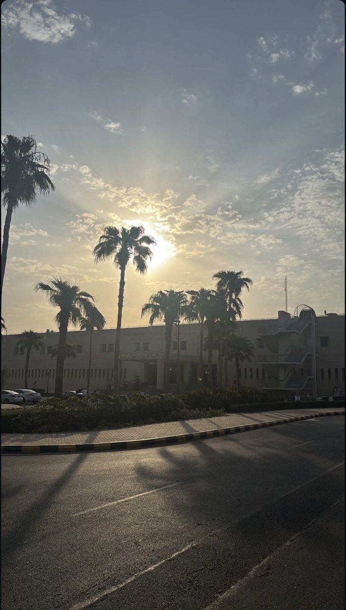 oeerraa's tweet photo. بُرهة… https://t.co/Uk3USN21lN
