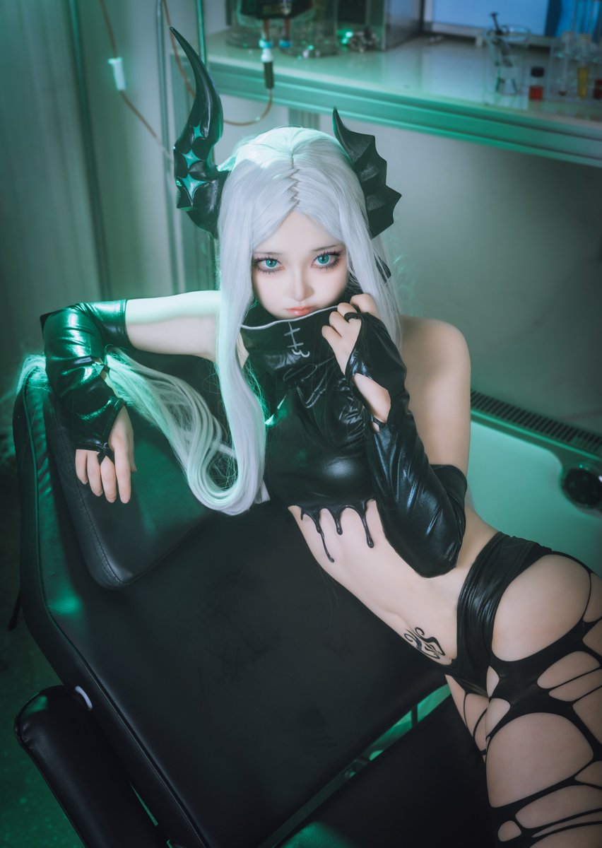 renewrabbit777's tweet photo. 𝐋𝐞𝐯𝐢𝐚𝐭𝐡𝐚𝐧
#NIKKE #nikkecosplay https://t.co/vxDJ95ZV2K
