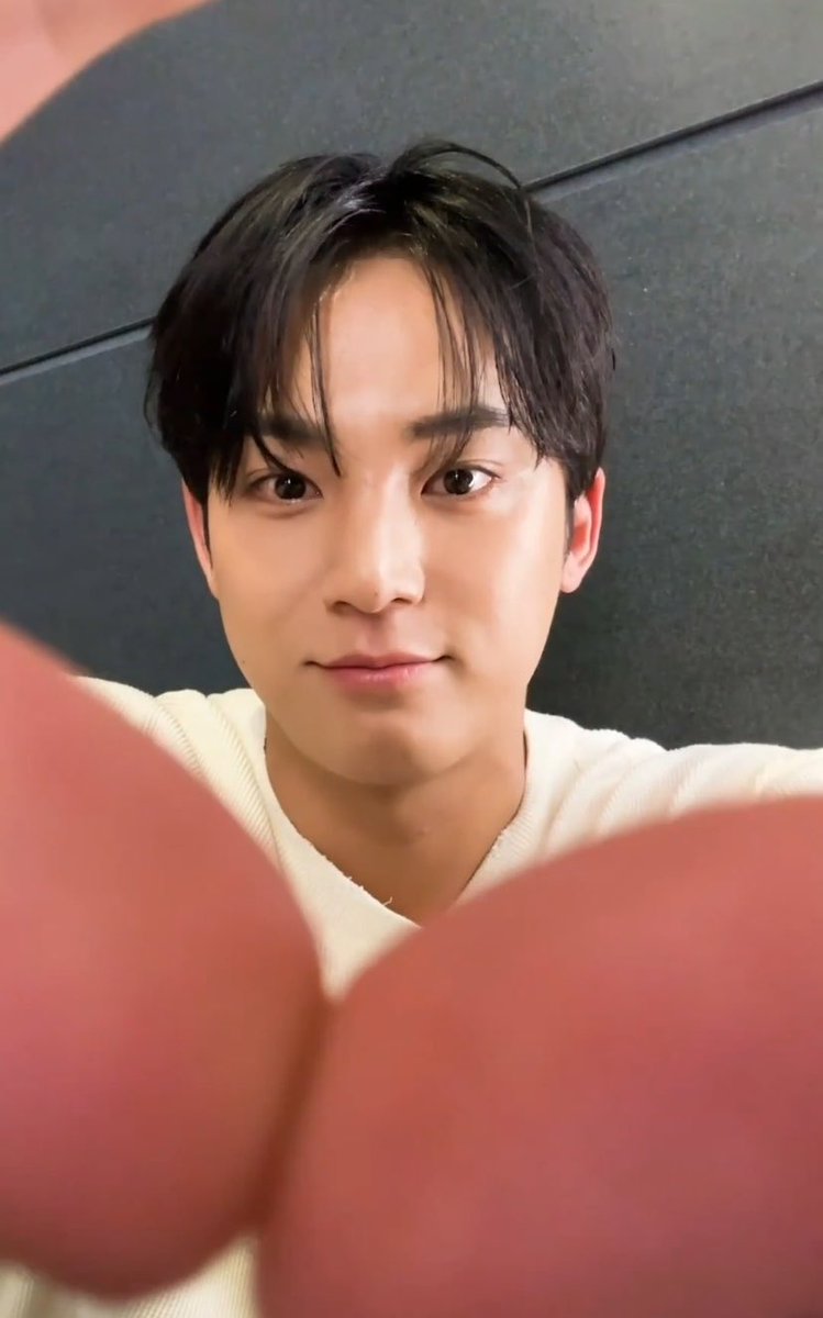gyustarlit's tweet photo. the sweetest ever 🤍 https://t.co/K9iBQDAwKZ