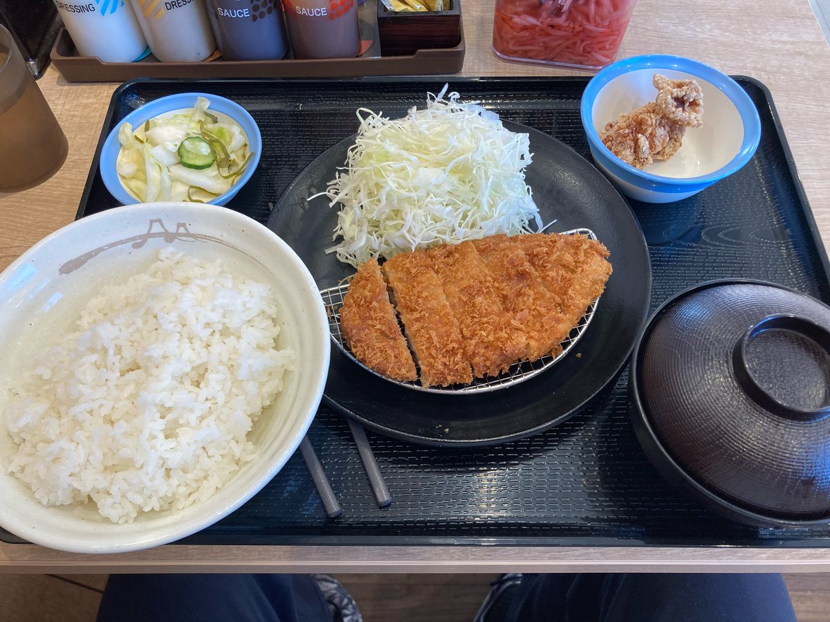 sodeep011's tweet photo. 病院終わってから松屋フーズに行って
来ました

これで栄養つけて、明日から
お仕事頑張りましょう🫡 https://t.co/tumOcVxeZw