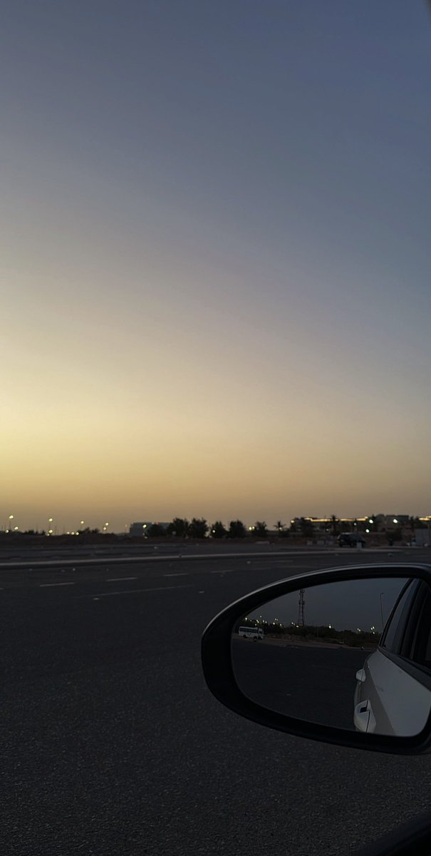 ee90s's tweet photo. #Sunset 🌅 https://t.co/Y1HN6zLSXX