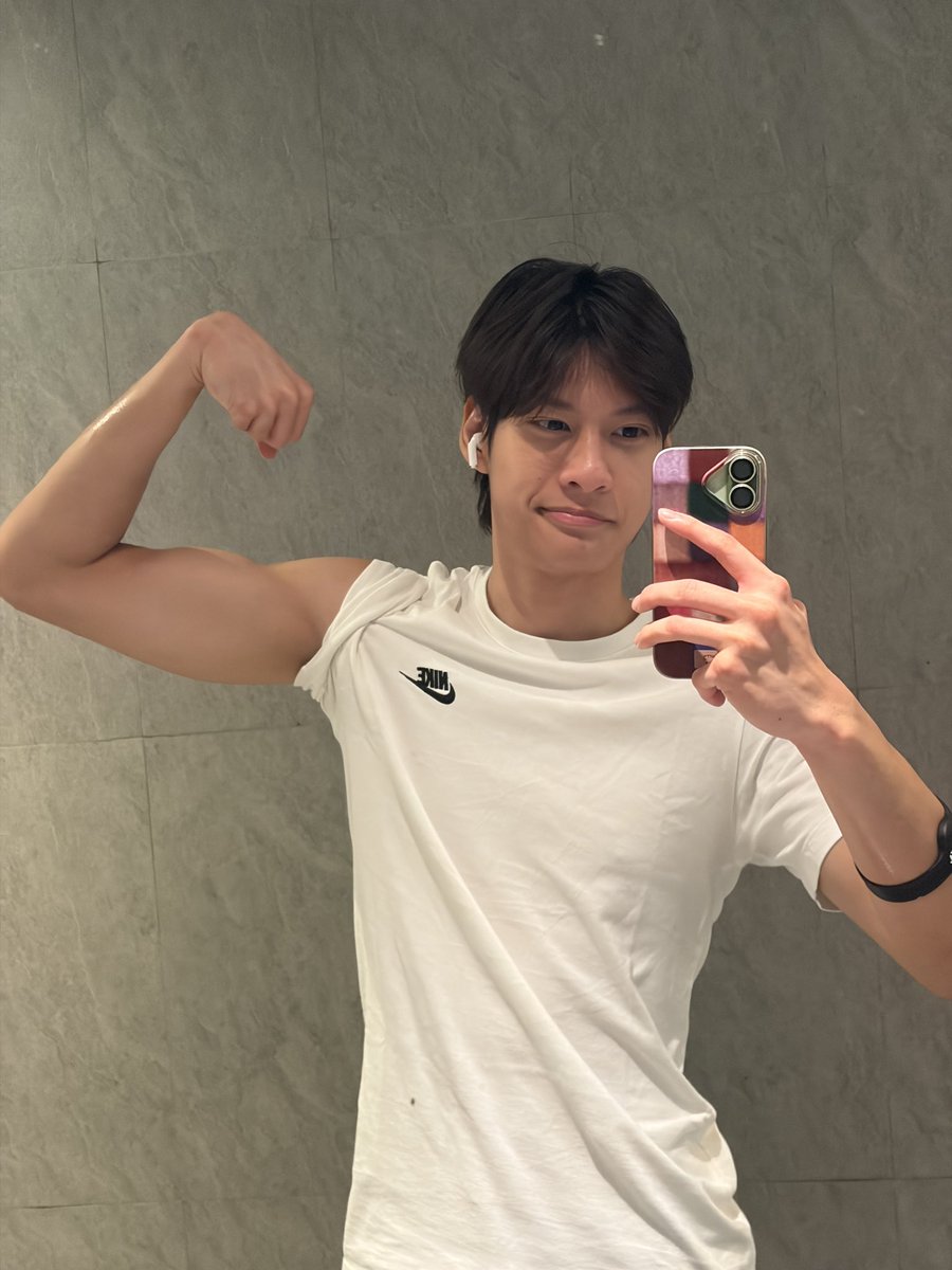bsurasee_'s tweet photo. เเป๋วกล้าม is coming 🏋️🦉 https://t.co/Dt9U231vrN
