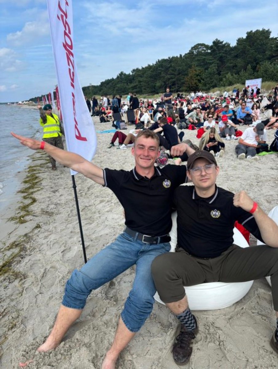 BorisCarir's tweet photo. @prezydentpl Martwie sie o przyszlosc Polski… https://t.co/pNdHmnEoYz