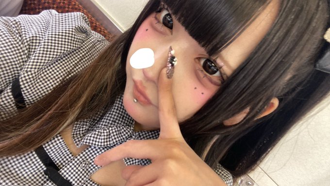 Alexandresrtn's tweet photo. 21時か今からひまなかたーーーー  
#大阪 #難波 https://t.co/AYaQtONFEC