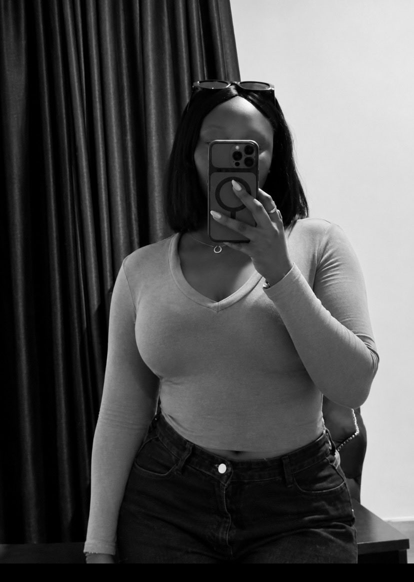 AdeTiife's tweet photo. 🖤 https://t.co/emrK8KKbjT