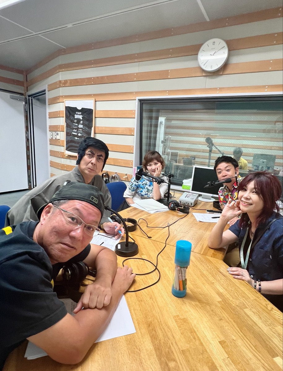 fm_okinawa's tweet photo. ✨FM沖縄42周年パーソナリティシャッフル✨
ForPMにはconnectのナガハマヒロキさん
ゴールデンアワーから護得久栄昇先生と仲座先輩、
そしてレポーターの景山チユキさん!
いろんな組み合わせで楽しめましたか?
#FM沖縄42 #ForPM https://t.co/KxwEJTKMtv