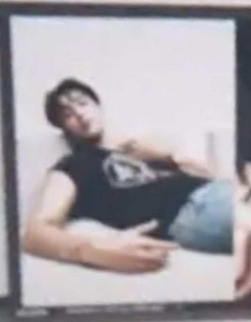 mydearminwon's tweet photo. may the lord forgive me for the woman i will become when this hd pic is released https://t.co/BPzZQJOjdM
