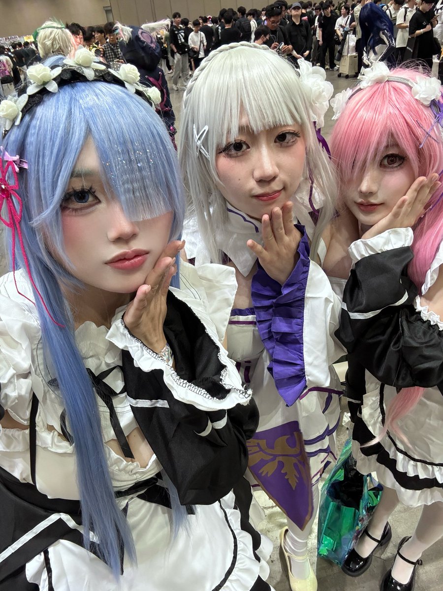 erica_ahri's tweet photo. リゼロ？

🩷- @som9158 
🤍- @judy__cos https://t.co/IggdRz3PFj