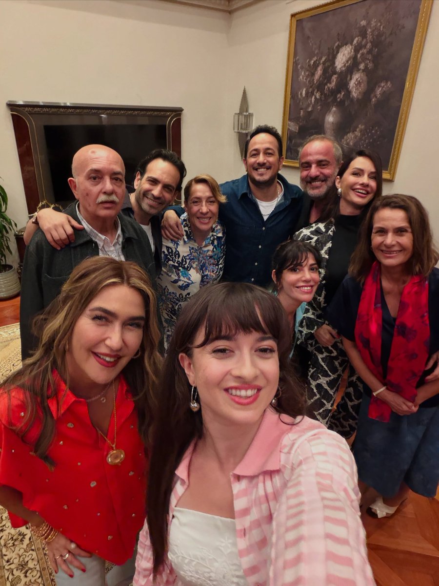 TeamGulsoy's tweet photo. çok heyecanlıyız😍
#TuzluKahve ilk bölümüyle bu akşam 20:00’da Star TV’de🤩

#BuğraGülsoy https://t.co/2kgg62g60F