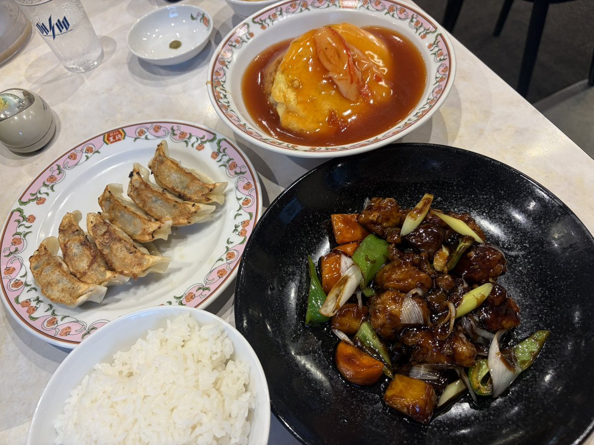 gr_cwz's tweet photo. 同じものでも誰かと食べた方がおいしい https://t.co/XqAm8wB07I