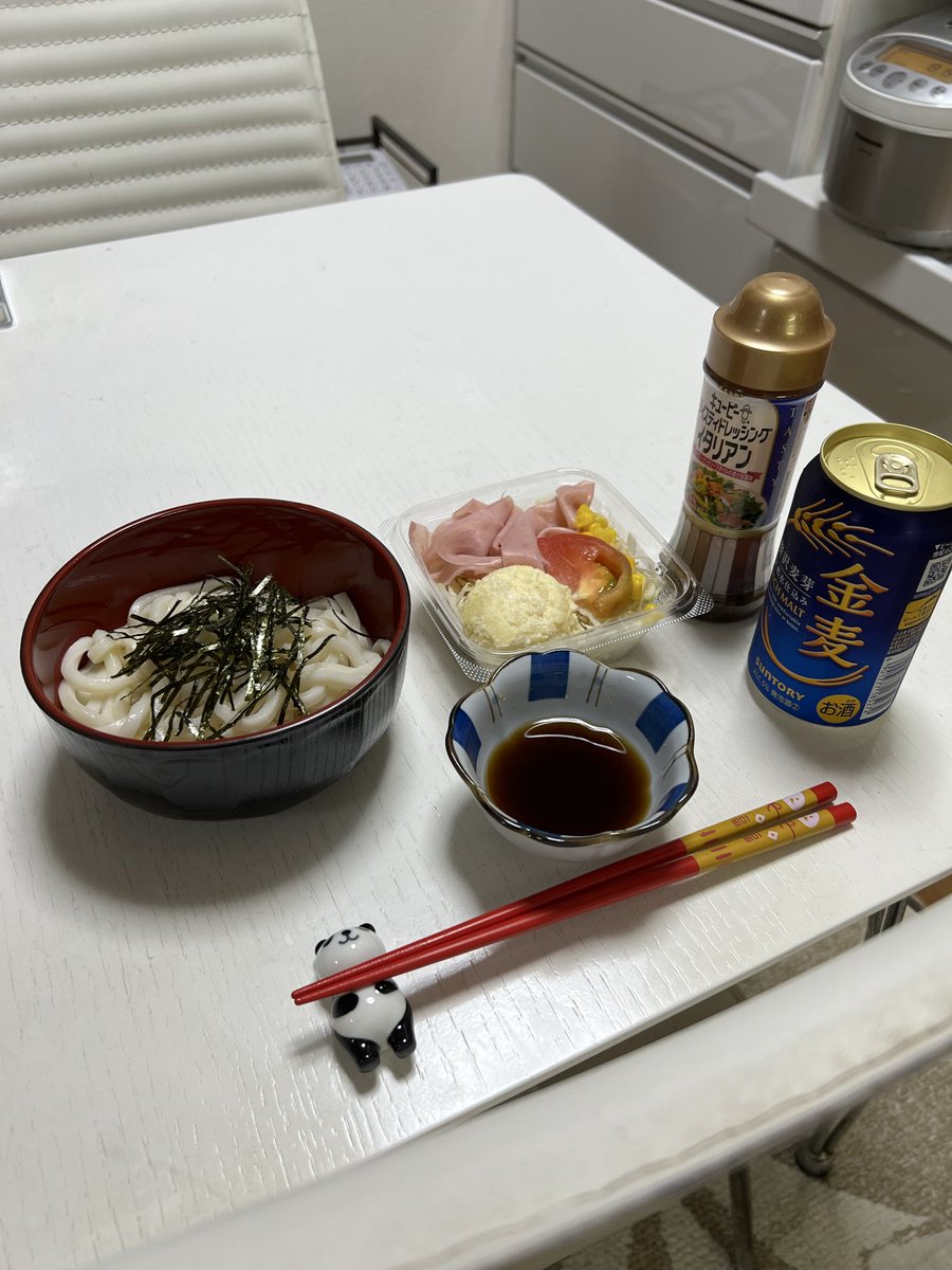 mojio4's tweet photo. お疲れさまです！
乾杯w https://t.co/CjNmot45FU