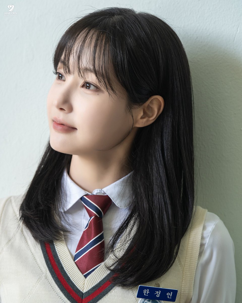 9atoent's tweet photo. [연우]

정연 선배 기억해..? 
복도에서 떠들다 같이 혼나던 우리 둘..

📺 tvN 월화드라마 <최애의 사원>
매주 월화 밤 8시 45분 방송! https://t.co/MjHNXssFu2