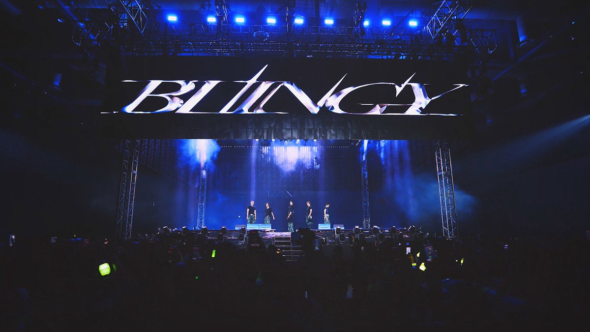 NCTsmtown_127's tweet photo. NCT 127 'Blingy' @ NCT 127 THE 7TH ALBUM [BLINGY] COMEBACK LIVE PARTY

https://t.co/4TkFAhsNbe 

FIND YOUR NEO CITY
https://t.co/llCi0Rz7a7 

EVERYTHING, ALL AT ONCE, NEO
https://t.co/vkFUnwHeM8

#NCT127 #BLINGY
#NCT127_BLINGY
#NCT127_5TH_NEOCITY_THE_REDLINE
#NCT_10TH_ANNIVERSARY https://t.co/O4W6S4DLRv