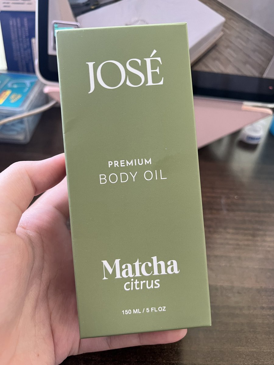 omijaru's tweet photo. WTS 170฿ JOSE body oil matcha citrus
สภาพ 99% เพิ่งได้มา กดไปไม่ถึงปั้ม
ส่งฟรีค่ะ
( ขายเพราะเราไม่ค่อยชอบกลิ่นน้องคับ )
#ส่งต่อเครื่องสำอางค์มือสอง #ส่งต่อเครื่องสําอางมือสอง #ส่งต่อเครื่องสำอาง #ส่งต่อคสอ #ส่งต่อคสอมือ2 #flowerknows #ส่งต่อflowerknows #dasique #ส่งต่อdasique https://t.co/hbnXUtvjHm