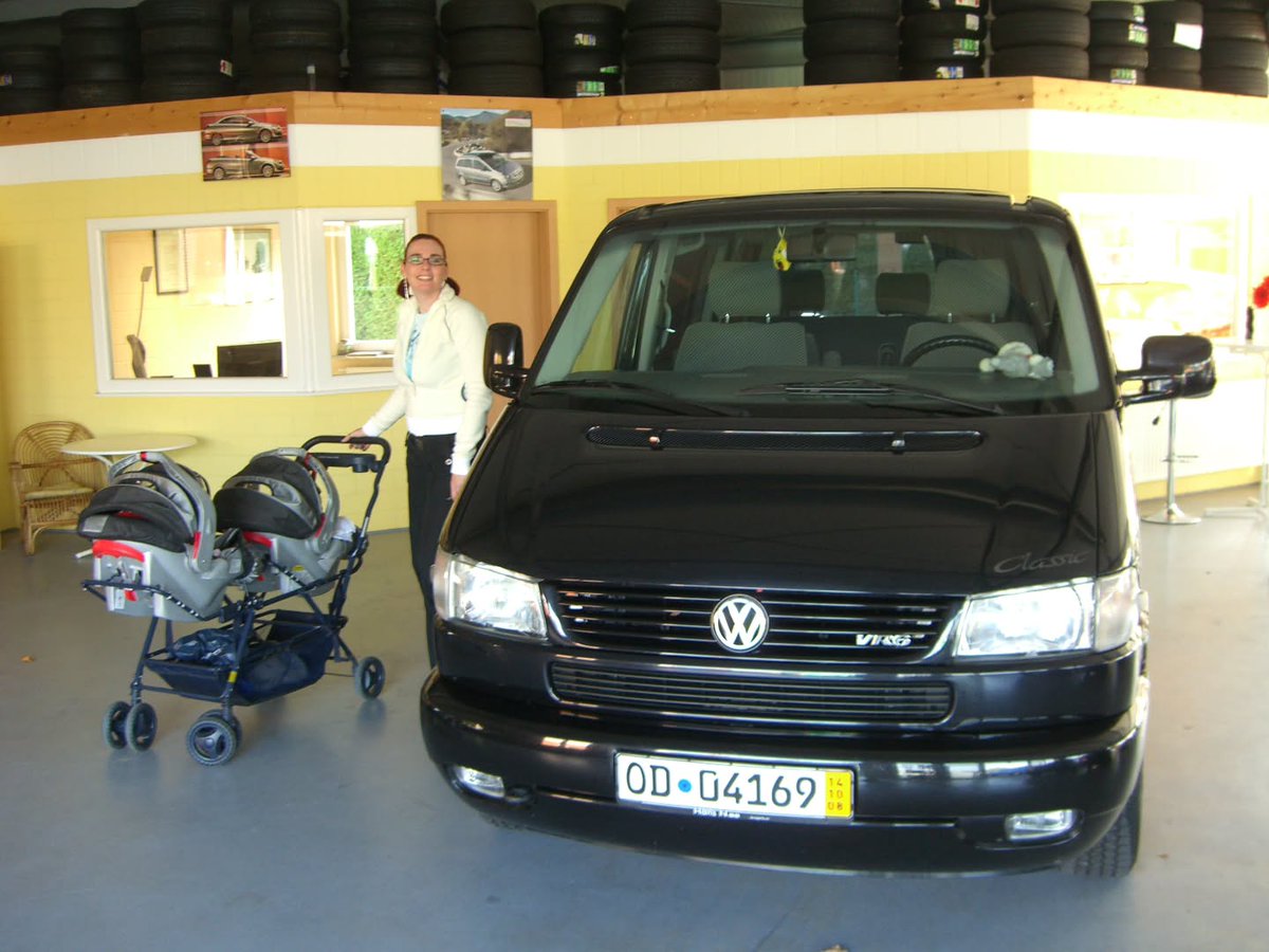 JolynnDedectz2's tweet photo. Our beloved camper van is gone 🥺

For nearly 18 years, it accompanied us through good times and bad. Our kids first sat in their baby seats in it at six months old. Many friends helped care for it over the years—especially Mirco Moller, as well as https://t.co/68RWHShWjv