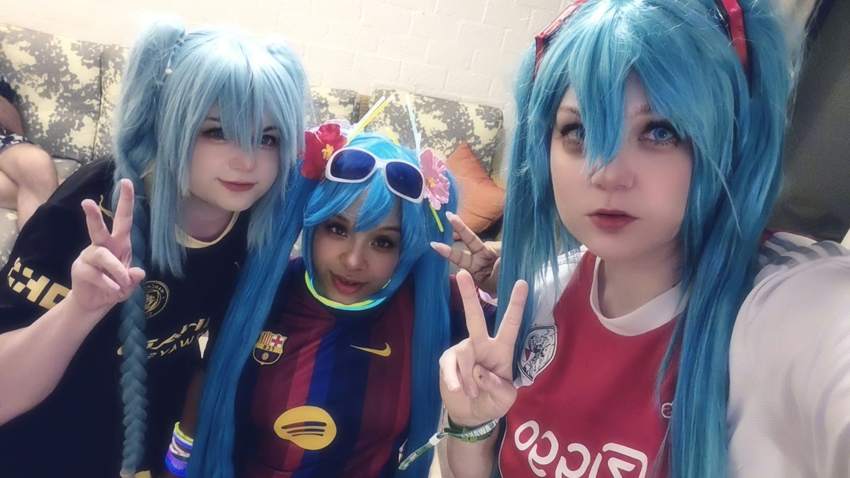 flying_dipshit's tweet photo. Football Miku.
Treble winners edition

Manchester City: me
FC Barcelona: @broodtomaat 
Ajax: @ionlydate2dboys https://t.co/HUvrfui4oe
