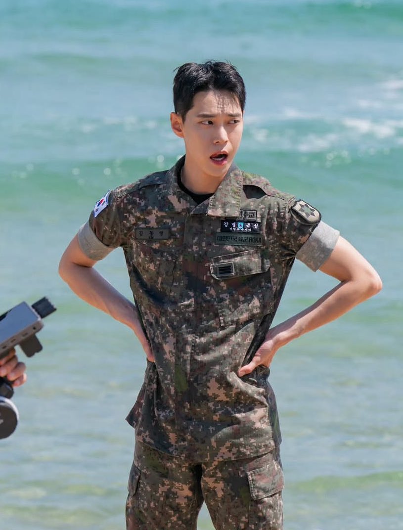 davi_woeh's tweet photo. 아미플리 뮤비 감독님 인스타 속 ㄷㅇ이🥺💦💦 https://t.co/54bytSy8kP