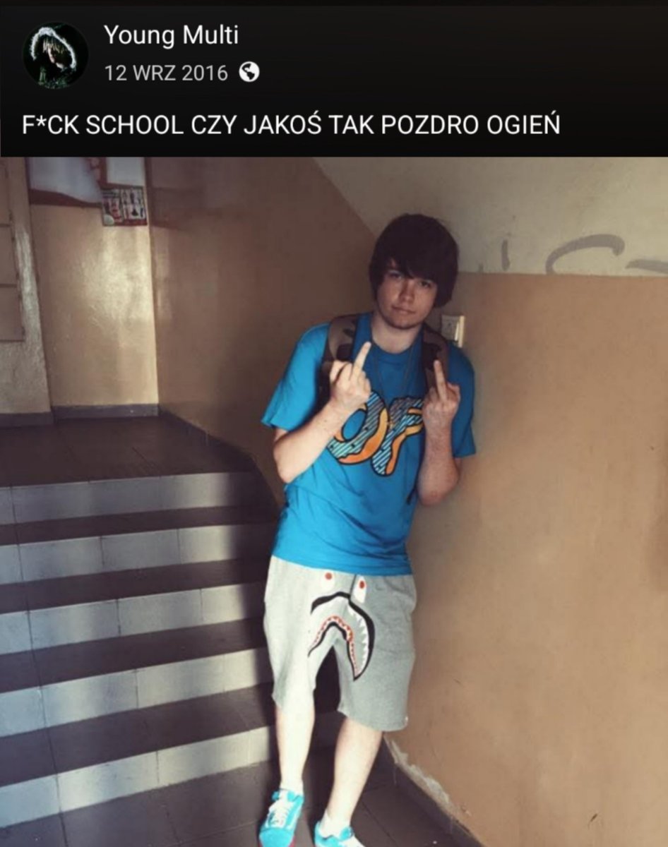 Mlody_Burdziak's tweet photo. Wy dzisiaj tacy. Trzymajcie się w tej szkole, powodzenia! https://t.co/7J5MlfXlye