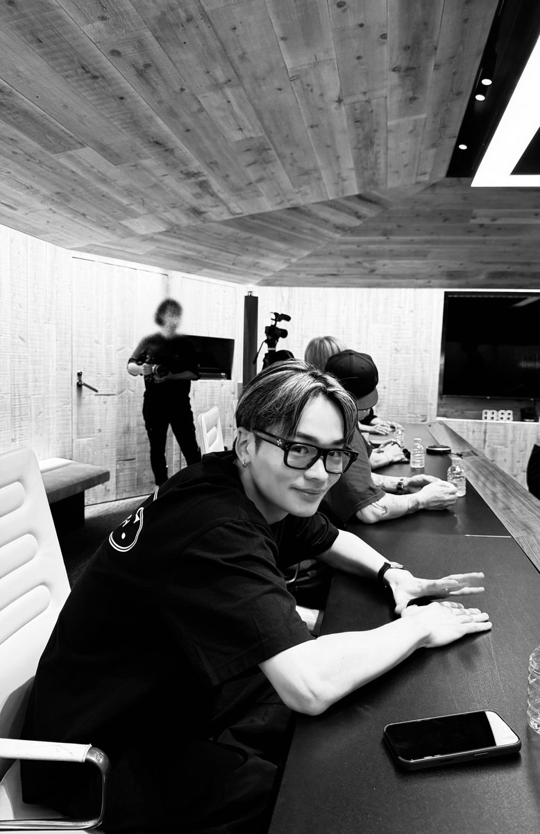 ldhliveexpo's tweet photo. #LDHEXPO 打ち合わせ👨‍💻 https://t.co/31jCOjXSdj