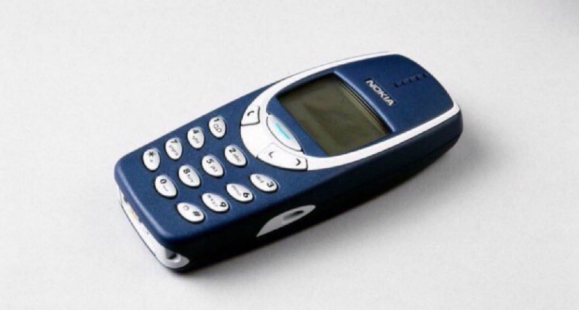JonErlichman's tweet photo. On this day in 2000: Nokia 3310 released. https://t.co/i5VSqwWcMI