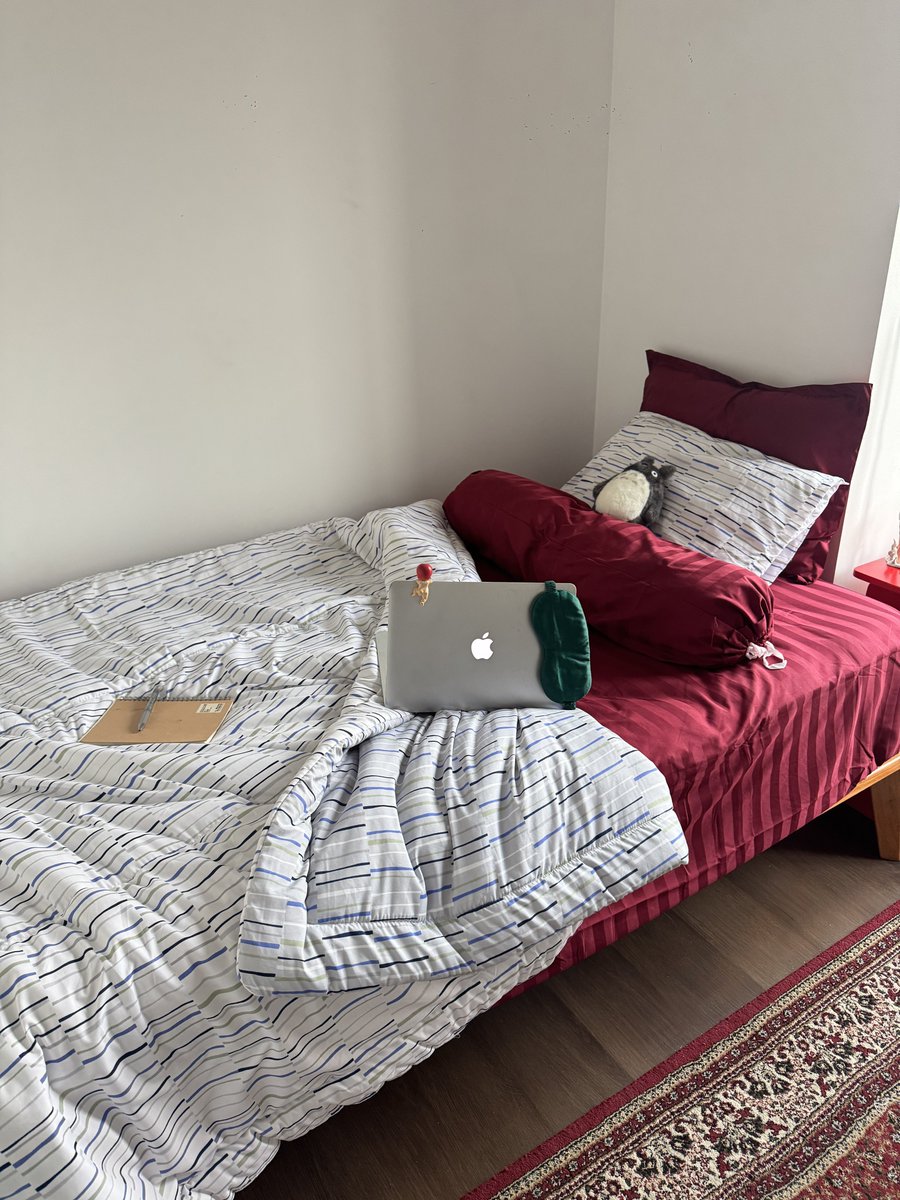 skipberat's tweet photo. Udah kek pinterest2 setia bgt ama king rabbit sejauh ini masih jadi bed cover set paling lembut paling adem yg gw coba 🫶🏻🐇 https://t.co/cGxiHTG9lz