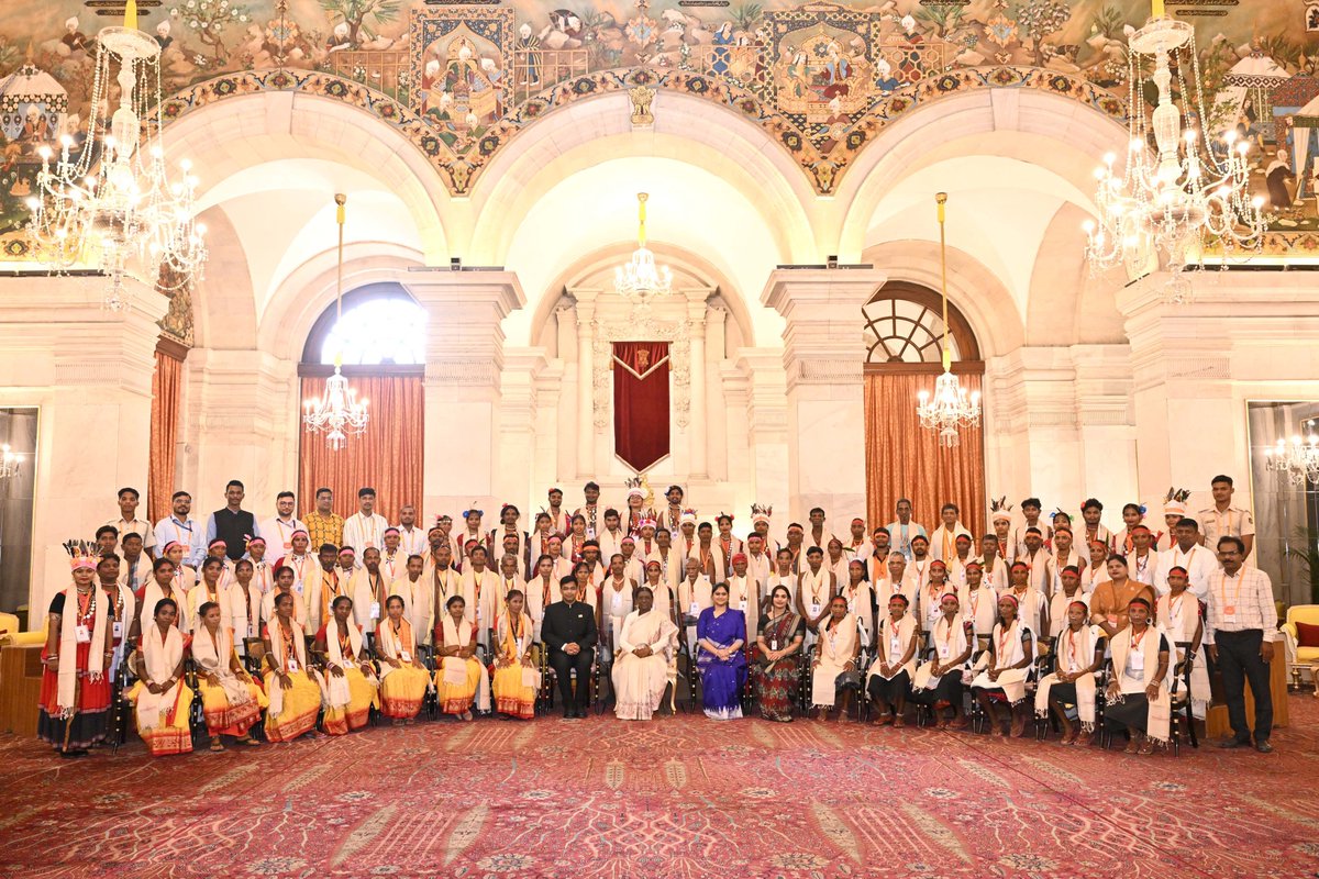 rashtrapatibhvn's tweet photo. President Droupadi Murmu interacted with a group of artists from Ganjam and Gajapati districts of Odisha at Rashtrapati Bhavan. She emphasised that education plays an important role in the progress of individuals as well as society. She urged them to encourage and support younger generations to receive education and acquire relevant skills. She said that they should embrace modern development while remaining rooted in their rich cultural heritage and traditions.