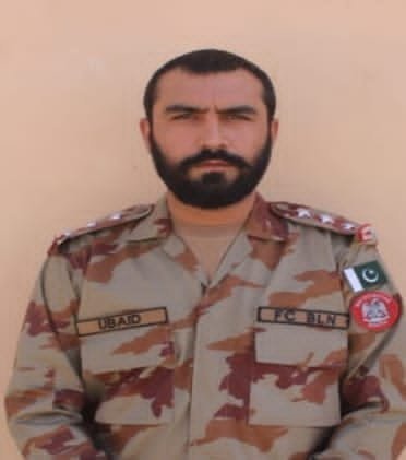 PakArmyc's tweet photo. 18 دہشتگردوں کو واصلِ جہنم کرتے ہوئے جامِ شہادت نوش کرنے والے بہادر سپوت، شہید کیپٹن عبید کو پوری قوم سلام پیش کرتی ہے۔🤲🇵🇰
وطن کی خاطر دی گئی یہ عظیم قربانی ہمیشہ یاد رکھی جائے گی۔ شہید کیپٹن عبید قوم کا فخر ہیں🫡 https://t.co/NmkpQyjBwP